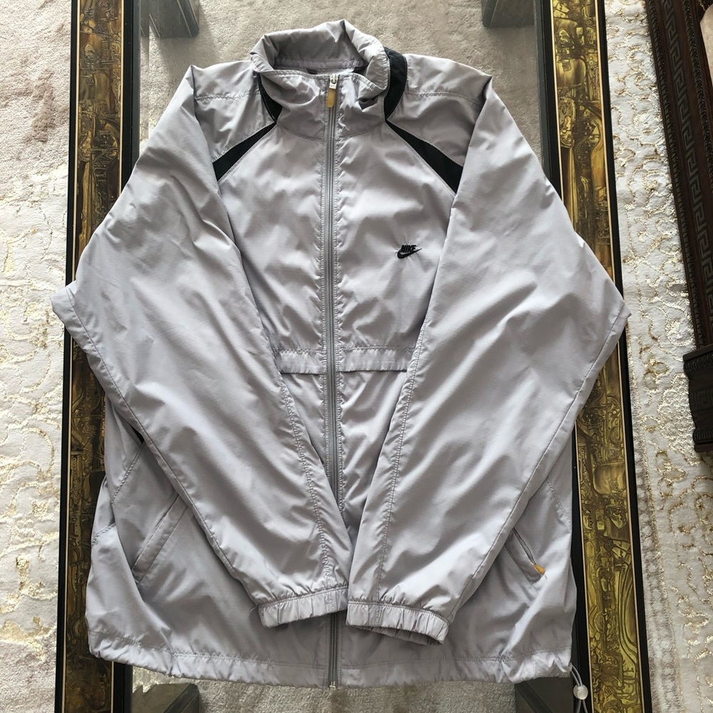 NIKE Gray Windbreaker